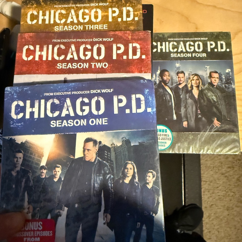 Chicago PD Season 1-4 NEW DVD